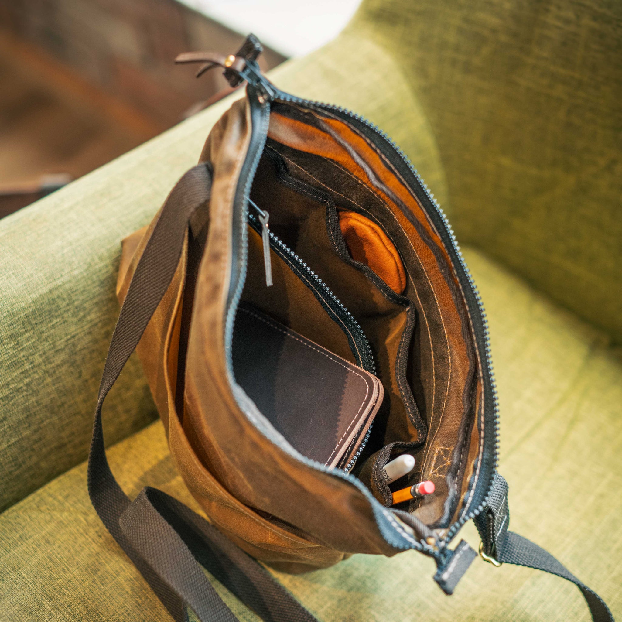 Town & Country Shoulder Bag