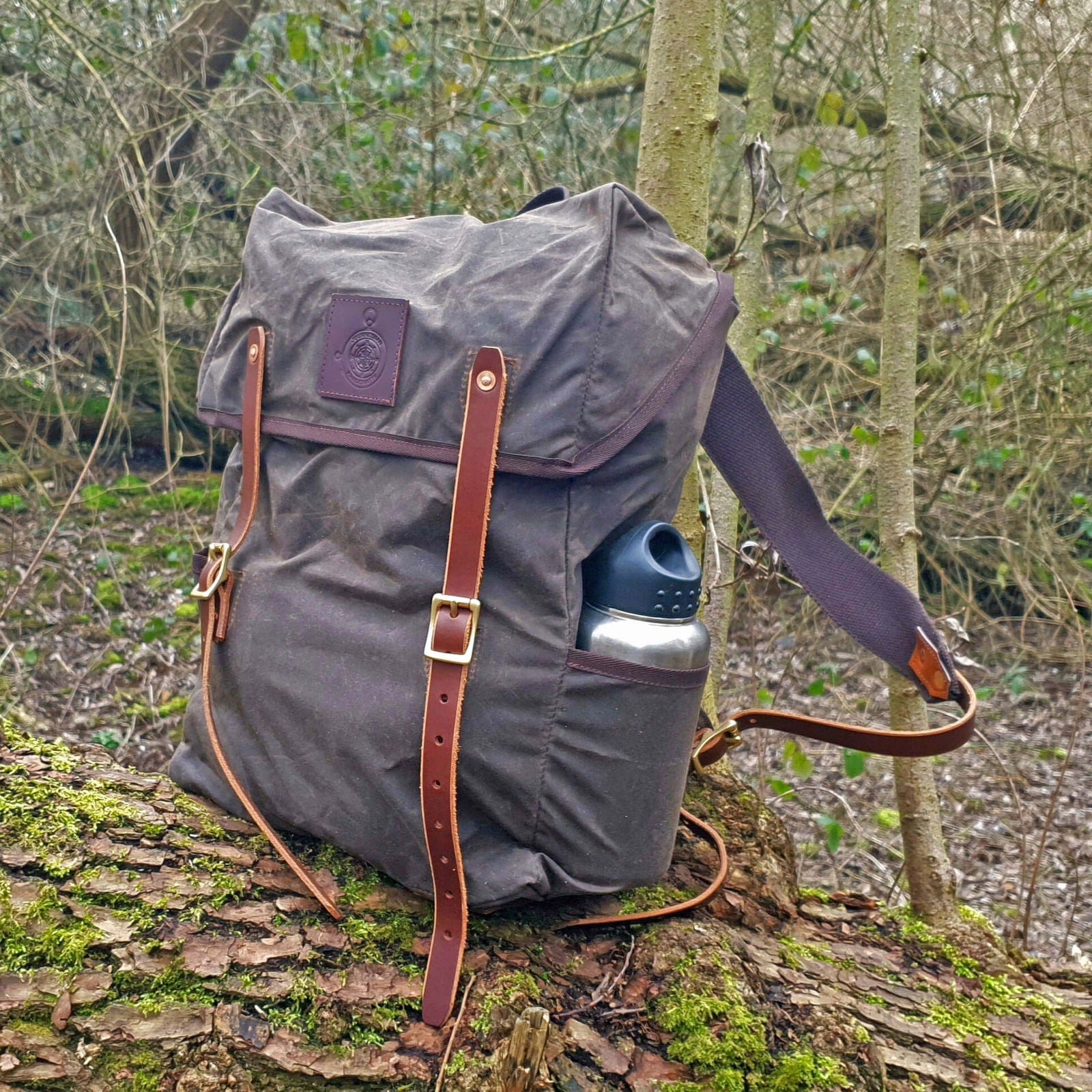 The Wanderer Pack 20L - Rugged Vintage Day Pack – Journeyman Handcraft