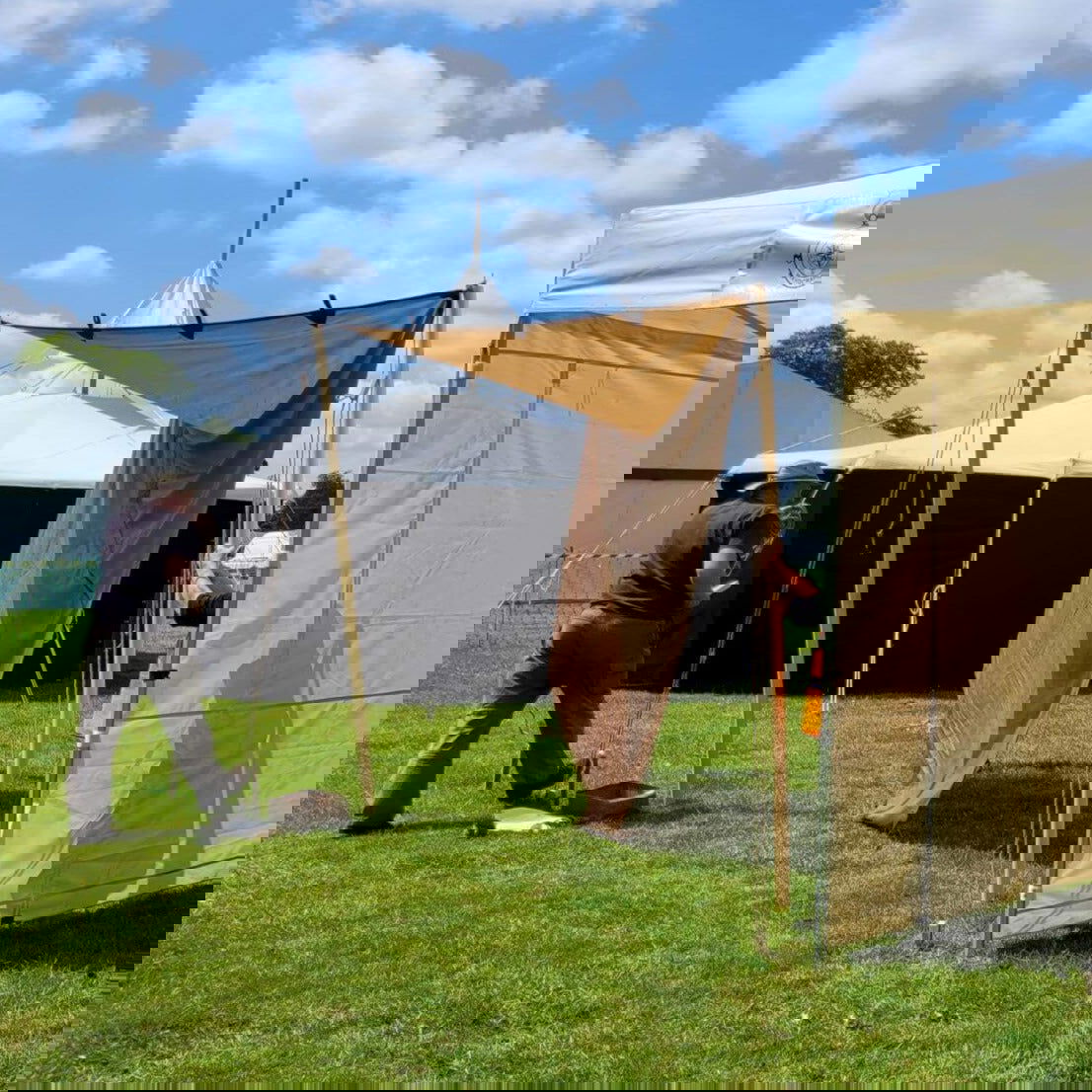 Waxed Canvas Tarp 3×3 Durable Wax Canvas Tarp - 100% Cotton 3x3m 8oz – Journeyman Handcraft